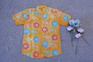 Mens Yellow Floral Batik Shirt - Picture 1 of 2