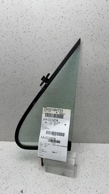 1985 -1991 Ford FORD VAN E150 Right Front Vent Glass/window — 第 1/4 张图片