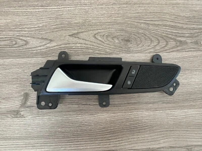 2012 2013 2014 2015 VOLKSWAGEN PASSAT LEFT REAR INTERIOR DOOR HANDLE 561839113 - Image 1 of 3