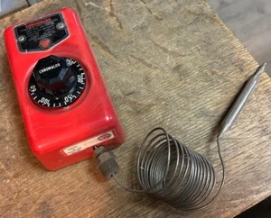 Chromalox Ar-2514 Temperature Controller - Picture 1 of 3