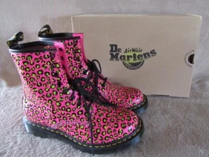 DR MARTENS 1460 Clash Loud Leopardo Botas de Cuero Suave Zapatos EE. UU. 9 EUR 41 Nuevo con Caja - Imagen 1 de 11