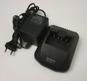 Stacja ładująca Ładowarka Oryginalna ładowarka KENWOOD KSC16, do radia - Zdjęcie 1 z 4