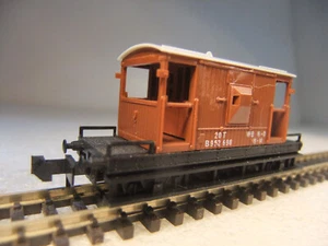 N gauge Trix - 20T Brake Van - BR Brown B952698 - VGC unboxed - Picture 1 of 5