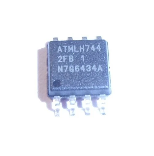 2 x AT24C512BW-SH - Two-wire Serial EEPROM 512K (65,536 x 8) - ATMLH7442FB - Photo 1/1