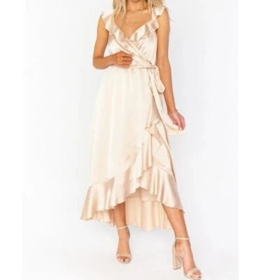 Vestido midi Show Me Your Mumu Samantha envolvente con volantes champán satinado de lujo M Foto 1 de 4
