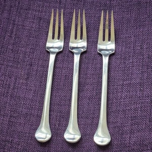 3 Dinner Forks Dansk KOBENHAVN Stainless Flatware Korea Satin Modernist 7 5/8" - Picture 1 of 4