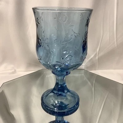 Copas de vidrio grandes ancla Hocking sabana azul en relieve florales Foto 1 de 4