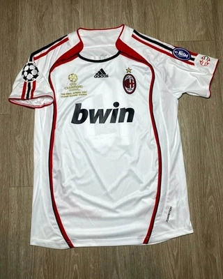 Camiseta AC Milan Away Kaka #22 Champions League Edition 2007-08 - Imagem 1 de 4