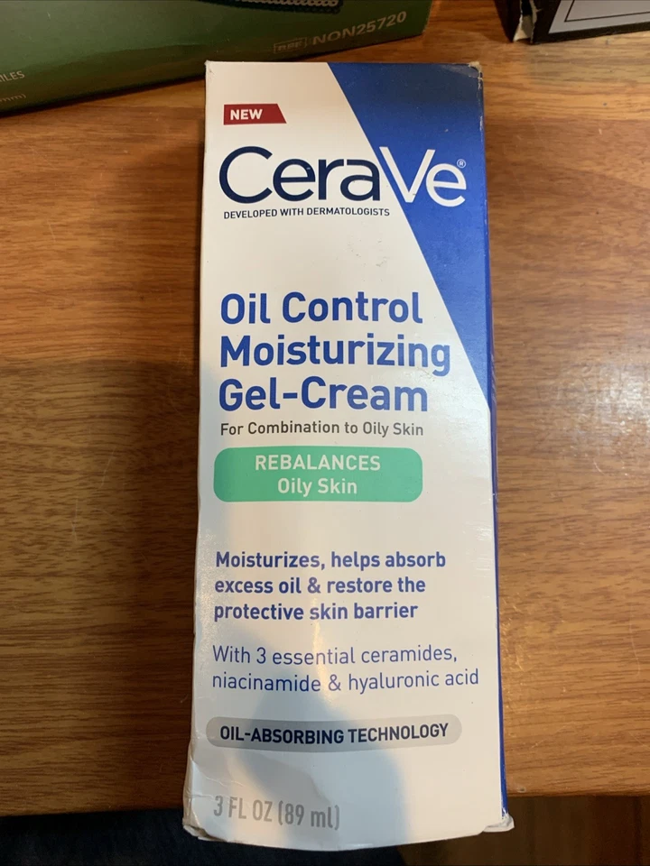 Gel-crema hidratante CeraVe Oil Control reequilibra la piel grasa 3 oz nuevo en caja Foto 1 de 2