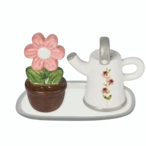 Dol Watering Can and Flower Pot Salt & Pepper Shakers Spring Table Accent NEW - Picture 1 of 1