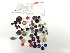 Bulk Vintage Buttons - Picture 1 of 5