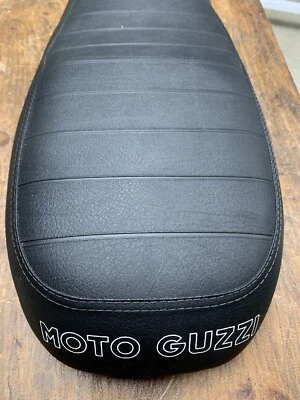 Asiento/silla de montar Moto Guzzi V7ii Special Stock OEM (978931) negro Foto 1 de 4