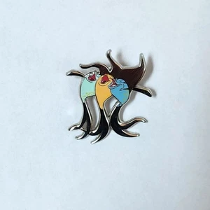 Disneyland Paris Cast Refresh Lanyard Pin Singing Fish The Little Mermaid - Picture 1 of 1