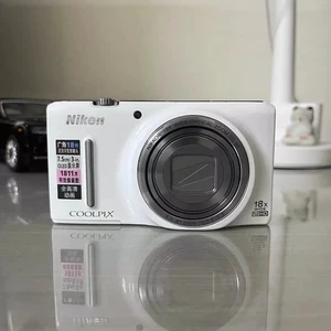 Nikon Coolpix S9400 18.1MP Full HD 18x Zoom Digital Camera White - Picture 1 of 4