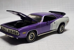 Ertl 1971 Plymouth Cuda, 1/43 Scale, American Muscle Series, Hemi Barracuda - Picture 1 of 10