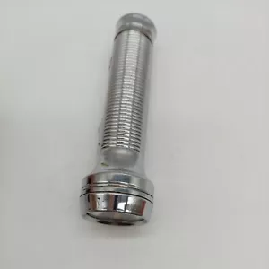 Linterna vintage Rayovac Sportsman grado premium EE. UU. cromada acanalada probada - Imagen 1 de 7