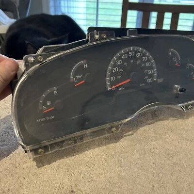 1999  Ford F-150 speedometer cluster Manual Shift 4x4 - Image 1 of 4