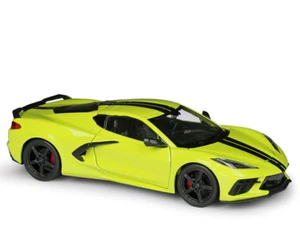 Maisto 1:24 2020 Chevrolet Corvette Stingray Coupe C8 Diecast Model Racing Car - Picture 1 of 6
