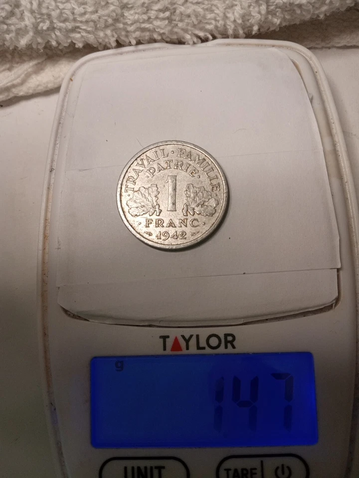 Moneda de 1 franco de Francia 1942 circulada Foto 1 de 4
