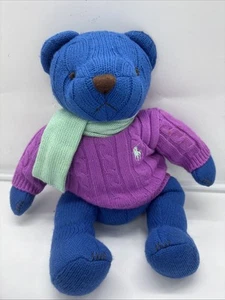 Polo Ralph Lauren 14 Zoll blau Plüsch Teddybär mit Strick lila Pullover Schal 2004 - Bild 1 von 4