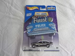 2002 Mattel Hot Wheels Black New York's Finest Police NIP - Picture 1 of 3