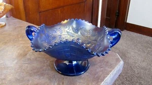 Antiguo plato de caramelos Northwood con mango de vidrio de carnaval azul tres frutas - Imagen 1 de 7