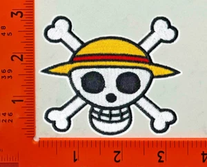 Straw Hat Pirates Patch Jolly Roger Embroidered Iron-On Anime Badge - Picture 1 of 1