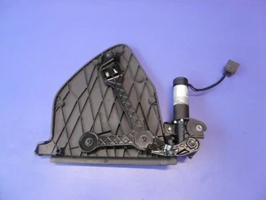 Attuatore Opel Astra H cabrio 13297952 GIUSTO - Picture 1 of 6