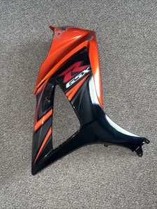 Suzuki GSXR 750 600 K6 - K7 Fairing / OEM Right Side Fairing Cowl 06 - 07 - Picture 1 of 11