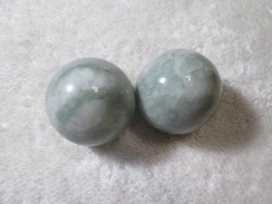 Canicas de ágata verde piedra natural vintage 1 1/8 pulgadas verde claro - Imagen 1 de 3