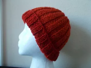 Hand knitted warm 100% natural country wool beanie/hat, rusty red (small) - Picture 1 of 6