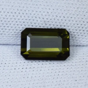 1,90 ct MEJOR GRADO MOZAMBIQUE VERDE AMARILLENTO TURMALINA NATURAL - ¡Octágono!! - Imagen 1 de 3