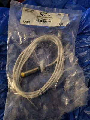 BRAND NEW AUTOMATION DIRECT INDUCTIVE PROXIMITY SWITCH AM1-AN-2A DC 10-30V - Image 1 of 2