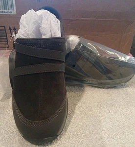 Easy Spirit Women's Equinox Round Toe Slip-on Casual Mules Chocolate, 7 X-Wide - Picture 1 of 5