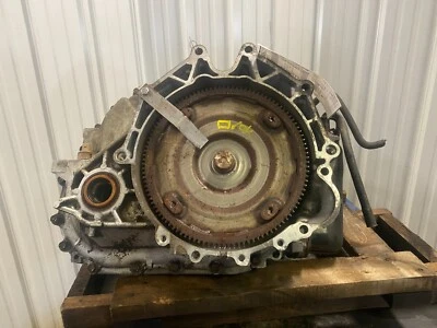 03-05 KIA SEDONA TRANSMISIÓN AUTOMÁTICA 3.5 155.217 millas Foto 1 de 4