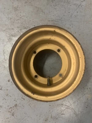 Llanta delantera 85 84 83 (1) usada Suzuki Quadrunner Lt185 LT 185 2x4 OEM Foto 1 de 3