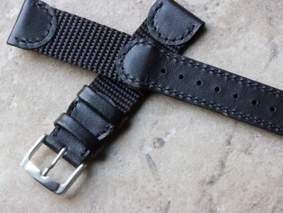 Correa de reloj negra de cuero genuino y nailon de 19 mm años 60 stock antiguo de Speidel Foto 1 de 3