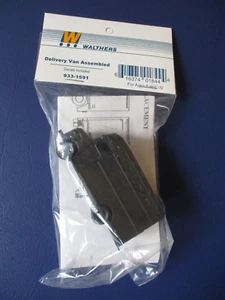 Walthers Delivery Van Assembled 933-1591 with decals (for UPS) KIT NIP HO * - Picture 1 of 2