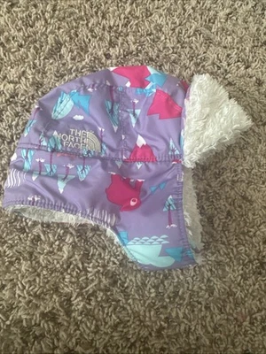 Sombrero trampero de oso bebé The North Face para bebés con estampado multicolor púrpura - Imagen 1 de 4