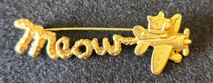 Vintage AJC signierte MEOW Sky Schrift Flugzeug fliegende Katze Pilot Mode Brosche/Anstecknadel - Bild 1 von 5