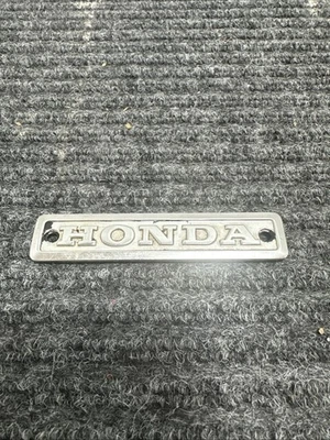 HONDA 1978 1979 1980 1981 CX500 MOTOR CÁRTER MOTOR BLOQUE CILINDRO EMBLEMA Foto 1 de 4