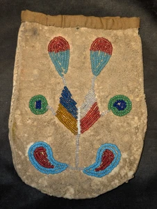 Bolso antiguo con cuentas de pradera. - Imagen 1 de 3