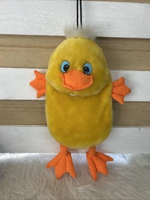 Cubierta de botella de agua caliente de patito amarillo felpa de colección con botella de agua caliente de goma Foto 1 de 4