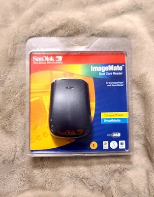SanDisk ImageMate Dual Card Reader SDDR-75-07 For CompactFlash & SmartMedia New - Image 1 of 2