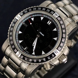 Reloj MontBlanc Digital 7062 Multifunción 44mm Titanio - Imagen 1 de 16