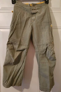 Boys Nike Olive Cargo Style Pants Youth Size 6 Sports Outdoors - Picture 1 of 10