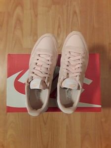 Rosa Nike Internationalist Damensneaker \u0026 Damenturnschuhe - Trends 2022 -  günstig online kaufen | Ladenzeile.de