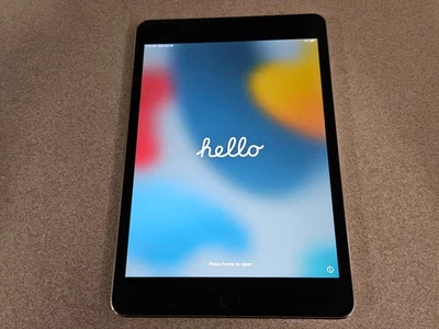 Apple iPad Mini 4 4th Generation A1538 7.9" 128GB WiFi Black/Space Gray Tablet - Image 1 of 2