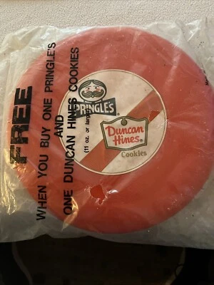 Vtg Pringles & Duncan Hines Cookies Red Frisbee Promotion Advertising NIP - Image 1 of 4