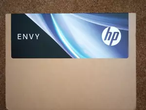 HP Envy x360 14" AMD, Cable USB-C a HDMI, Adaptador de Carga USB-C, Mouse, Unidades - Imagen 1 de 9